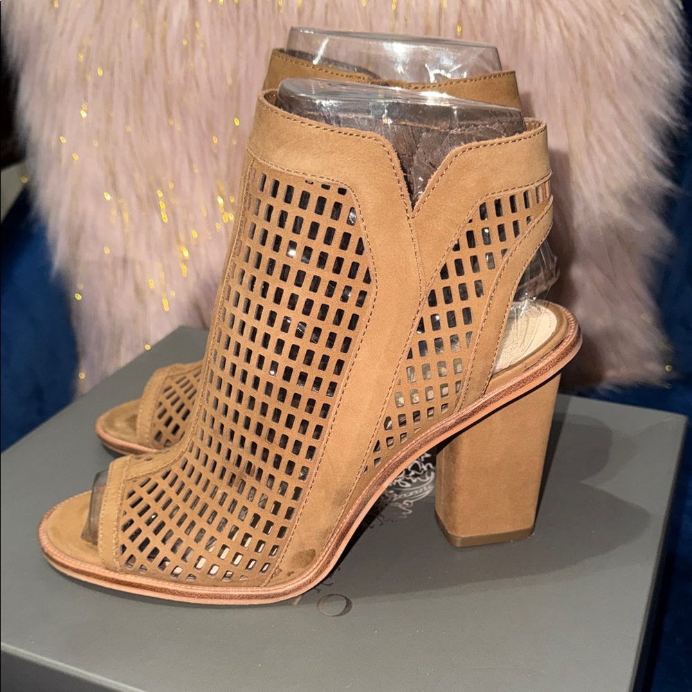 Vince Camuto Camel Peep-Toe Heeled Boots SIZE 7.5 - Picture 4 of 5